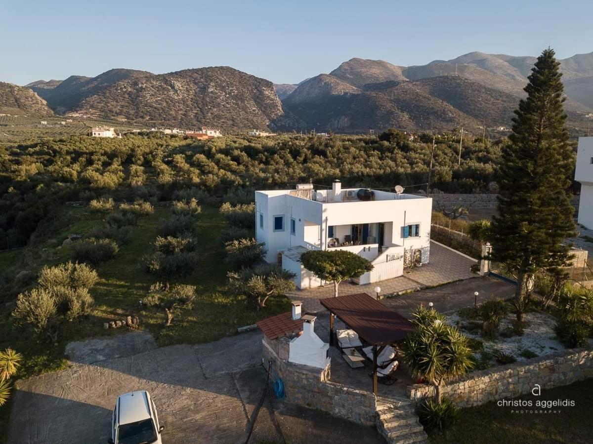 Villa Sk Сисси Экстерьер фото